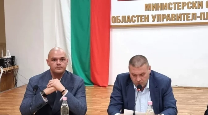 Община Плевен обяви обществени поръчка по позиции за реконструкция на довеждащи водопроводи