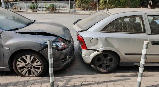 "Държеше се нагло и предизвикателно": Очевидец с разказ за шофьора, помел коли в София