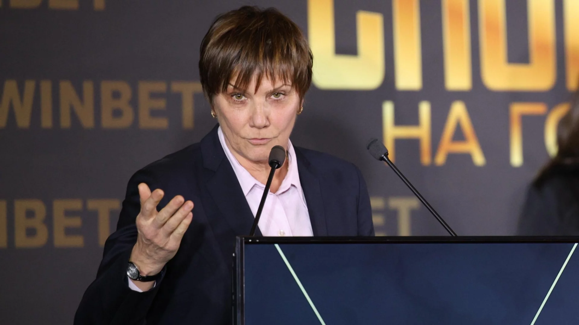 22-годишна плувкиня счупи „брадат“ рекорд на легендарната Таня Богомилова