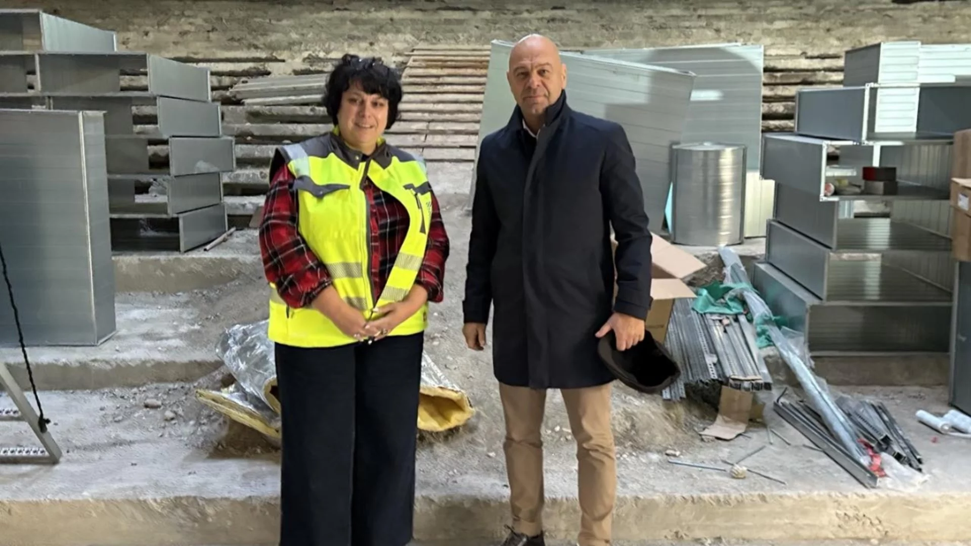 С интензивни темпове върви реконструкцията на кино „Космос“ в Пловдив