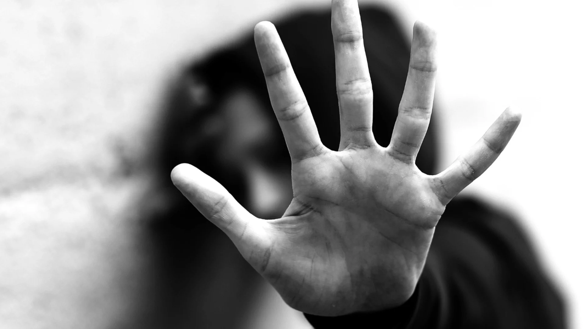 От шамар до спукан череп: Мъж е задържан под стража