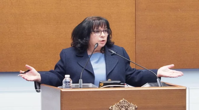 След призив: Масово гражданско недоволство засипа имейла на Теменужка Петкова заради бюджета (СНИМКИ)