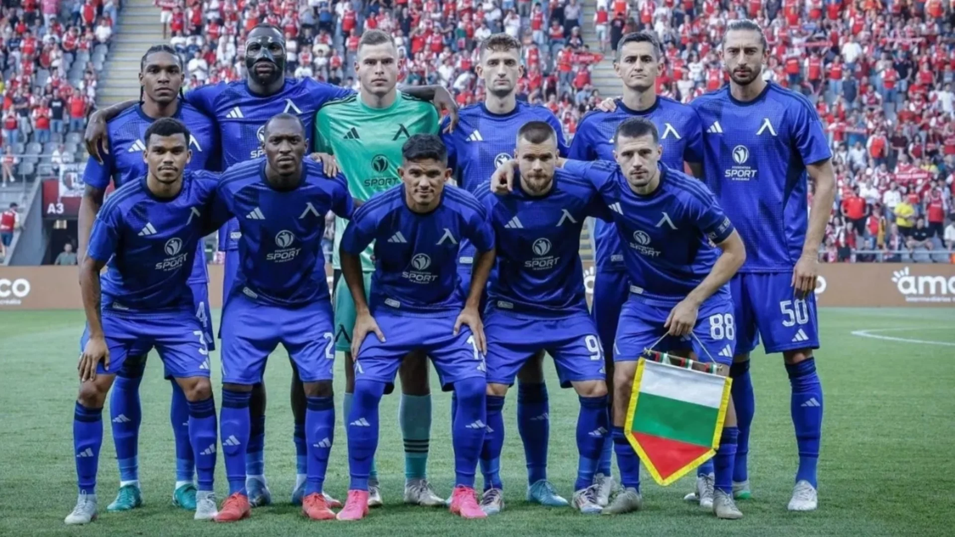 Левски замрази преговорите за нови договори с двама от основните играчи на Хулио Веласкес