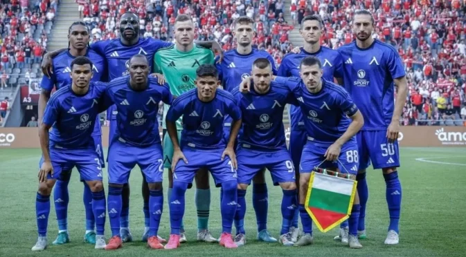 Левски замрази преговорите за нови договори с двама от основните играчи на Хулио Веласкес