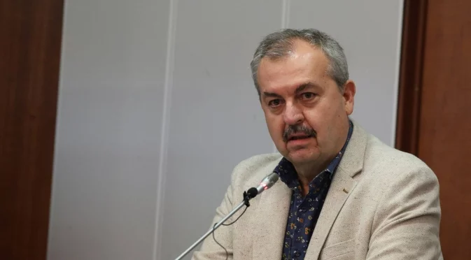 Какво се случва в Северна Македония: Коментар на Любчо Нешков