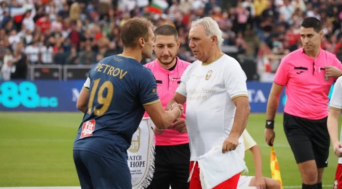 От Мондиал'66 през САЩ'94 до Трите коня: Откриват изложба за "легендарните екипи на България"