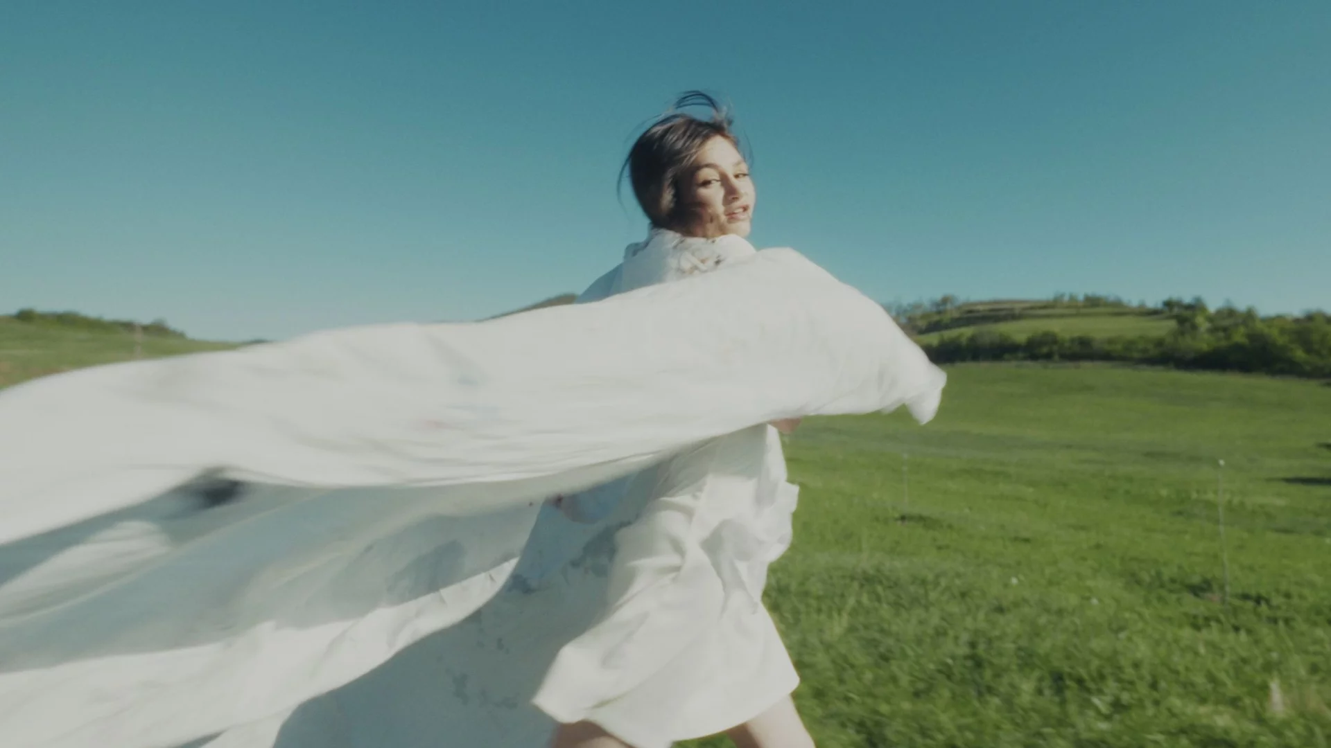 Крисия за големите промени: Нямам бариери (ВИДЕО)