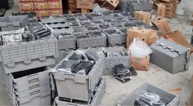 Арестуваха българин с над 3 тона кокаин за 250 милиона евро (СНИМКА)