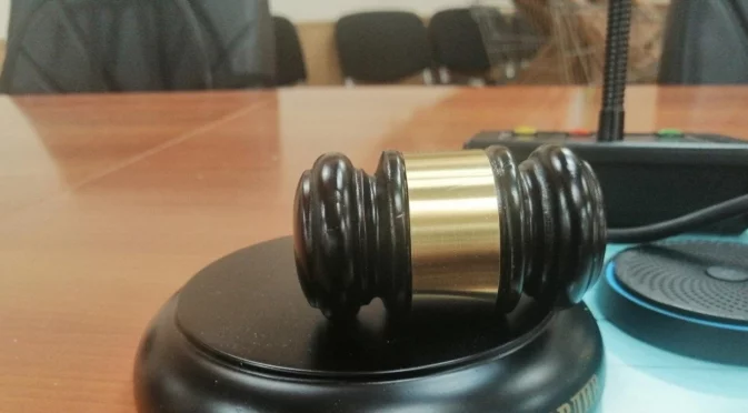 Парична гаранция за Филип Маруклиев, помел 6 коли в София