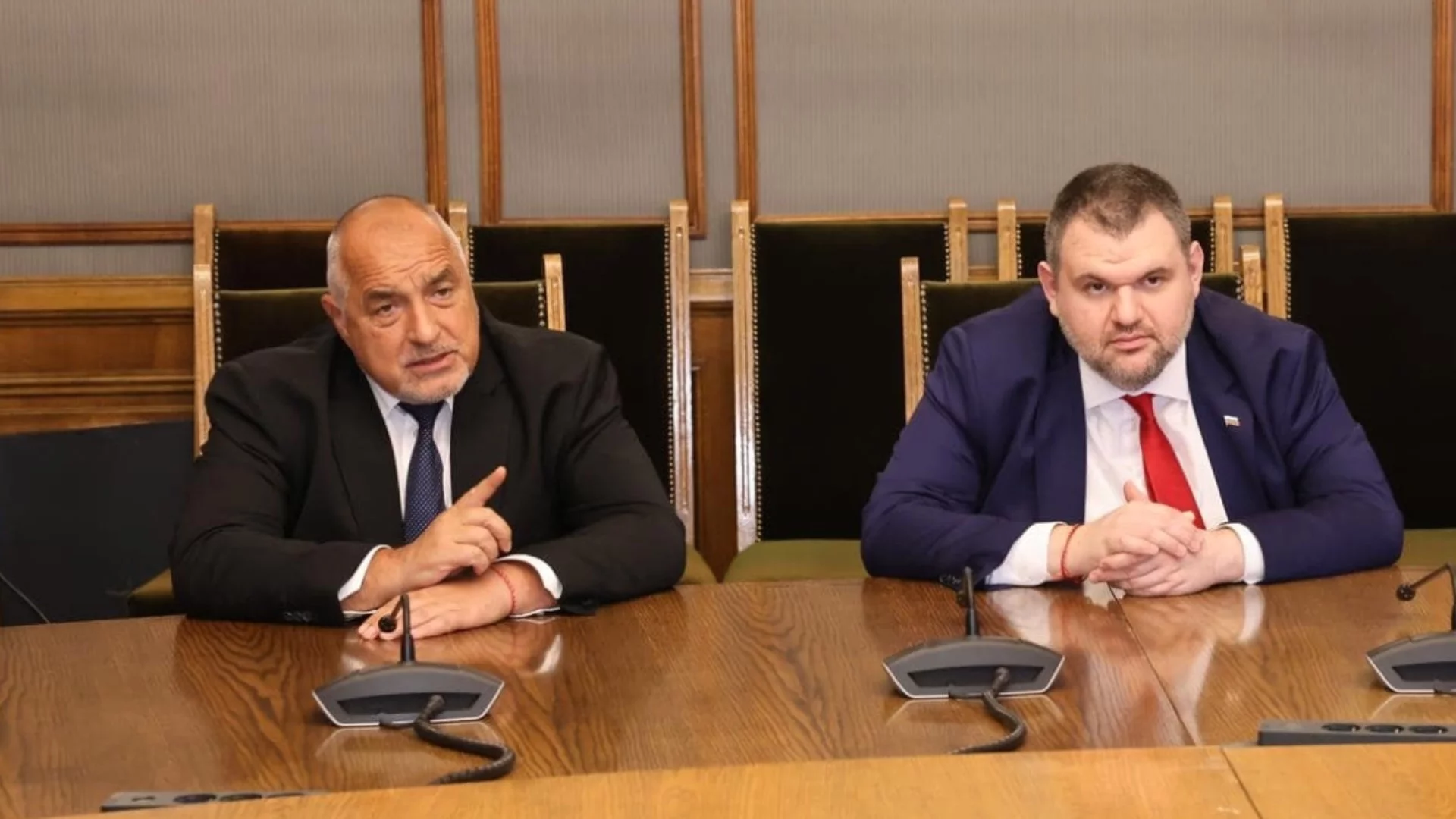 ГЕРБ срещу Пеевски: В парламента ще има комисия за разследване на Сорос