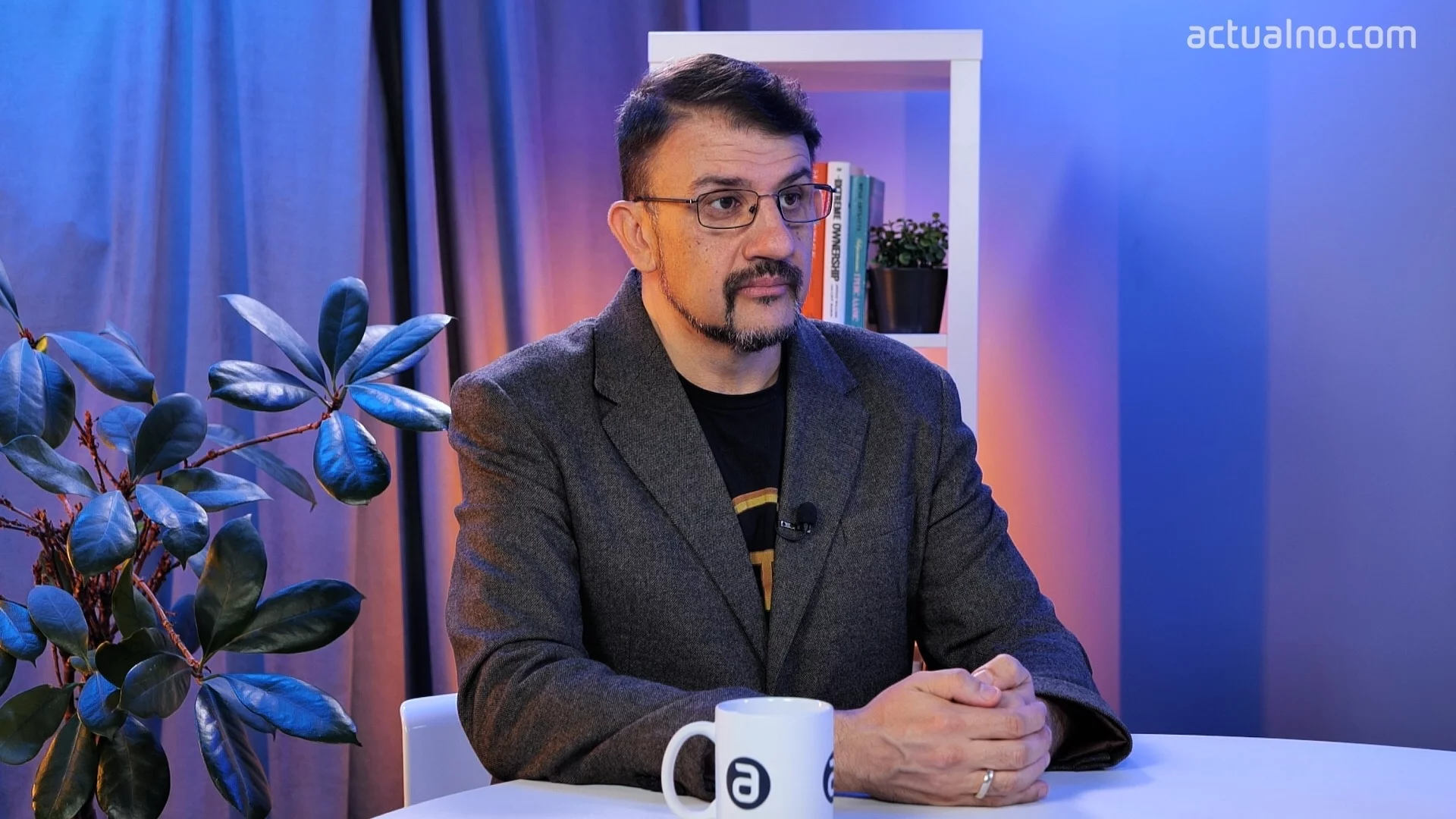 Eврото, обедняването и ходовете на Борисов и Радев: Настимир Ананиев в Студио Actualno (ВИДЕО)