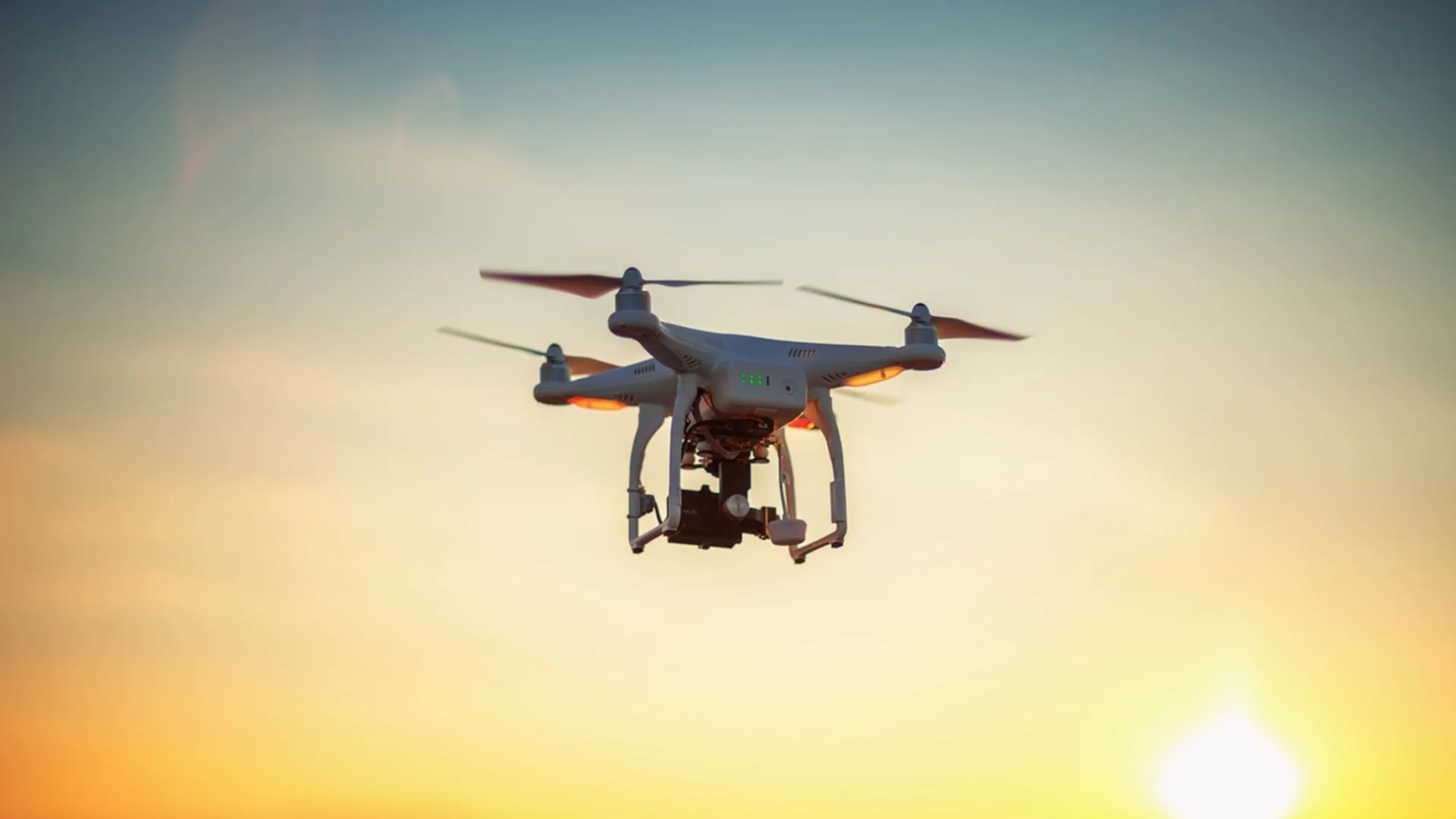 Навлизане на дронове над Белгия: Страната обявява спешно заседание за сигурността