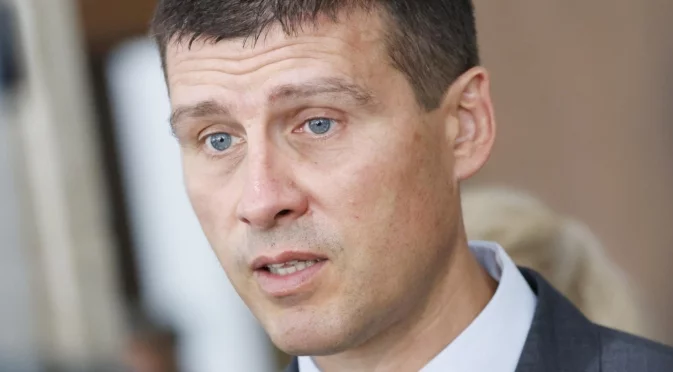 8 партии в парламента сезират ЦИК за депутата от "Величие": Ивелин Михайлов може да се окаже извън НС