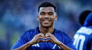 Ядоса ли феновете на ЦСКА? Най-добрият в Левски се закани на "червените"