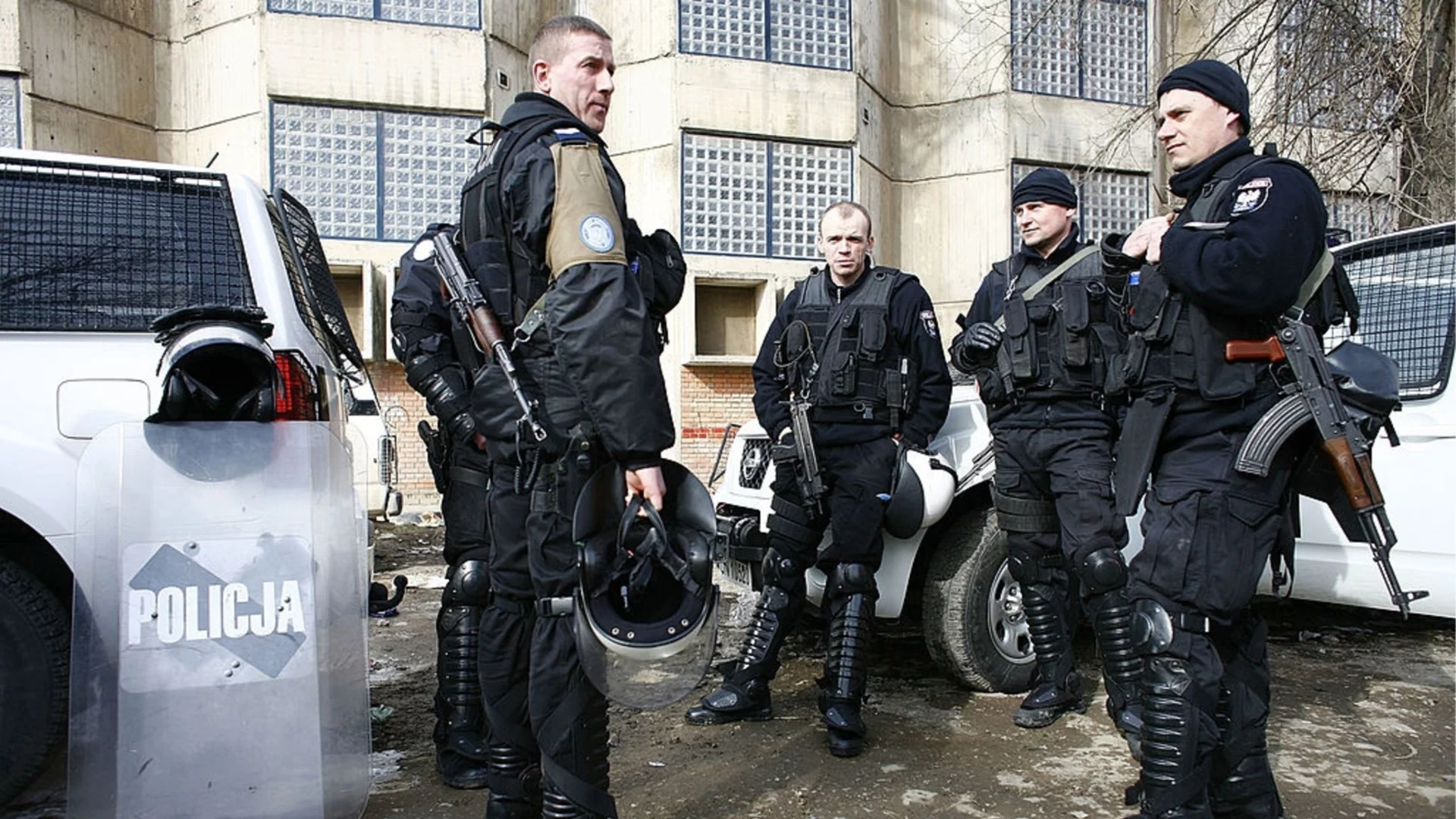 Косово разследва опит за убийство на българин - служител на ЕС