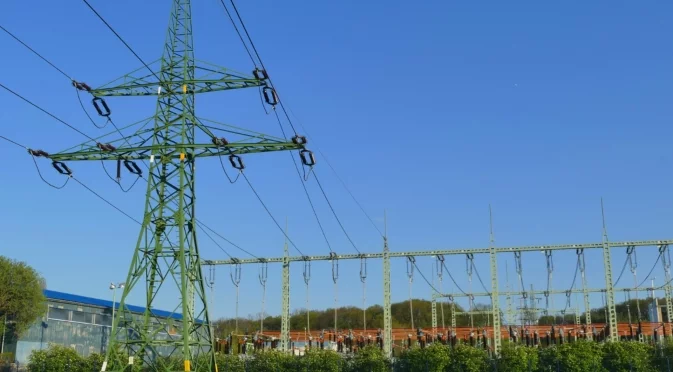 Кабинетът дава компенсации за скъпия ток: Няма за всички