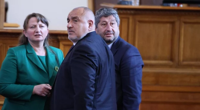 Христо Иванов отговори на Борисов за "Магнитски" и Пеевски: Вградил си се в статуквото като мома в мост