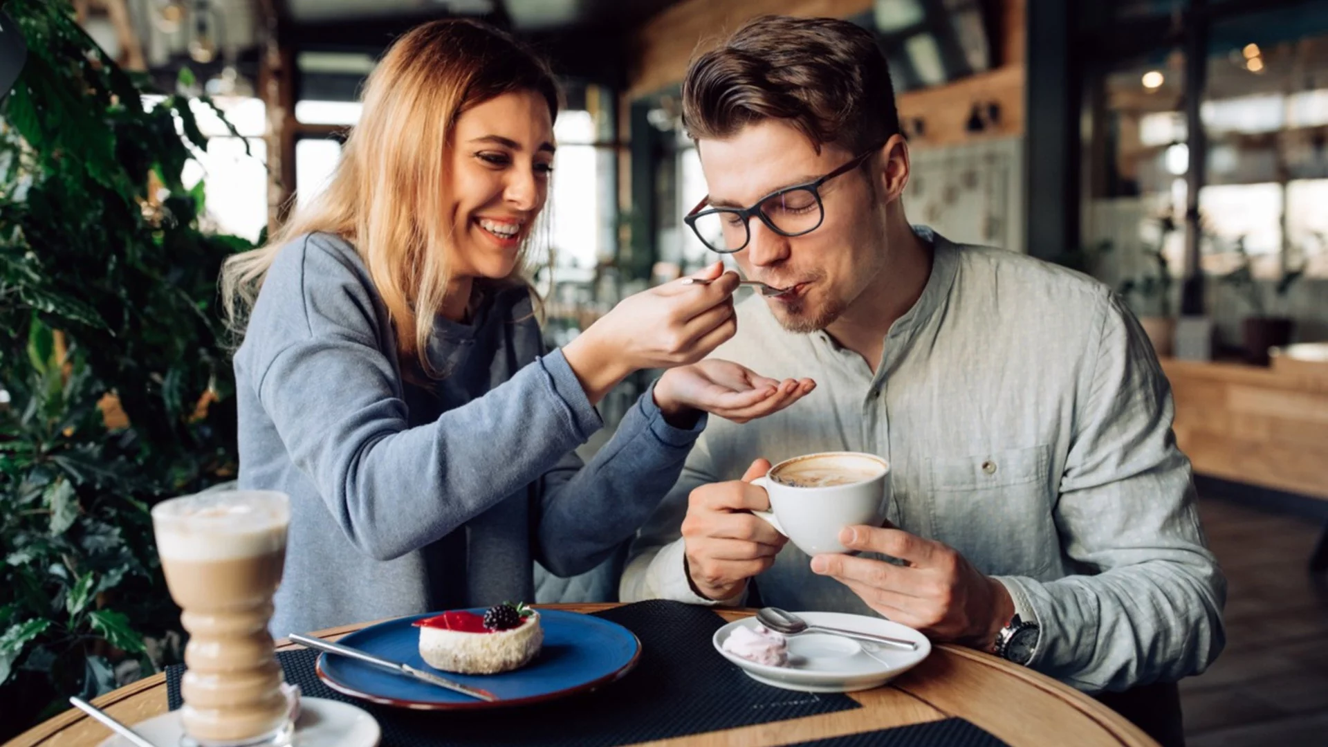 4-те зодии, които ще намерят нова любов през седмицата, 3 - 9 ноември 2025