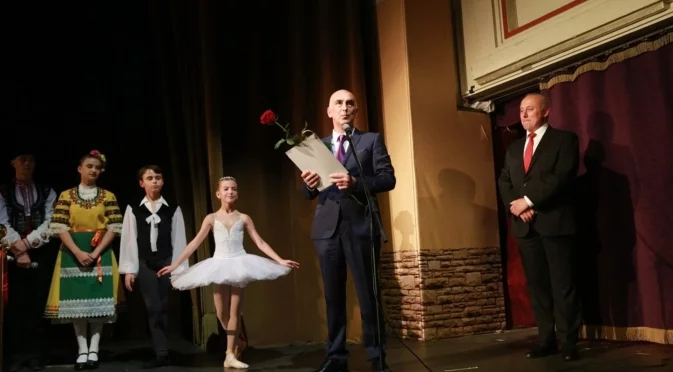 Ето кой получи наградата "Кристална лира 2025" в Стара Загора