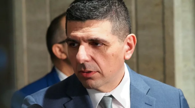 "Не е добре, когато някой лъже": Мирчев говори за шамар от британското посолство