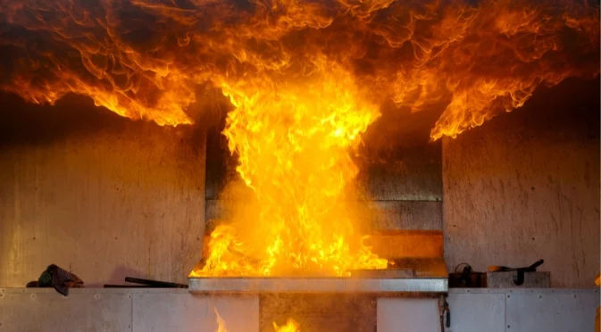 Взрив и изтичане на амоняк в химически завод в Мисисипи (ВИДЕО)