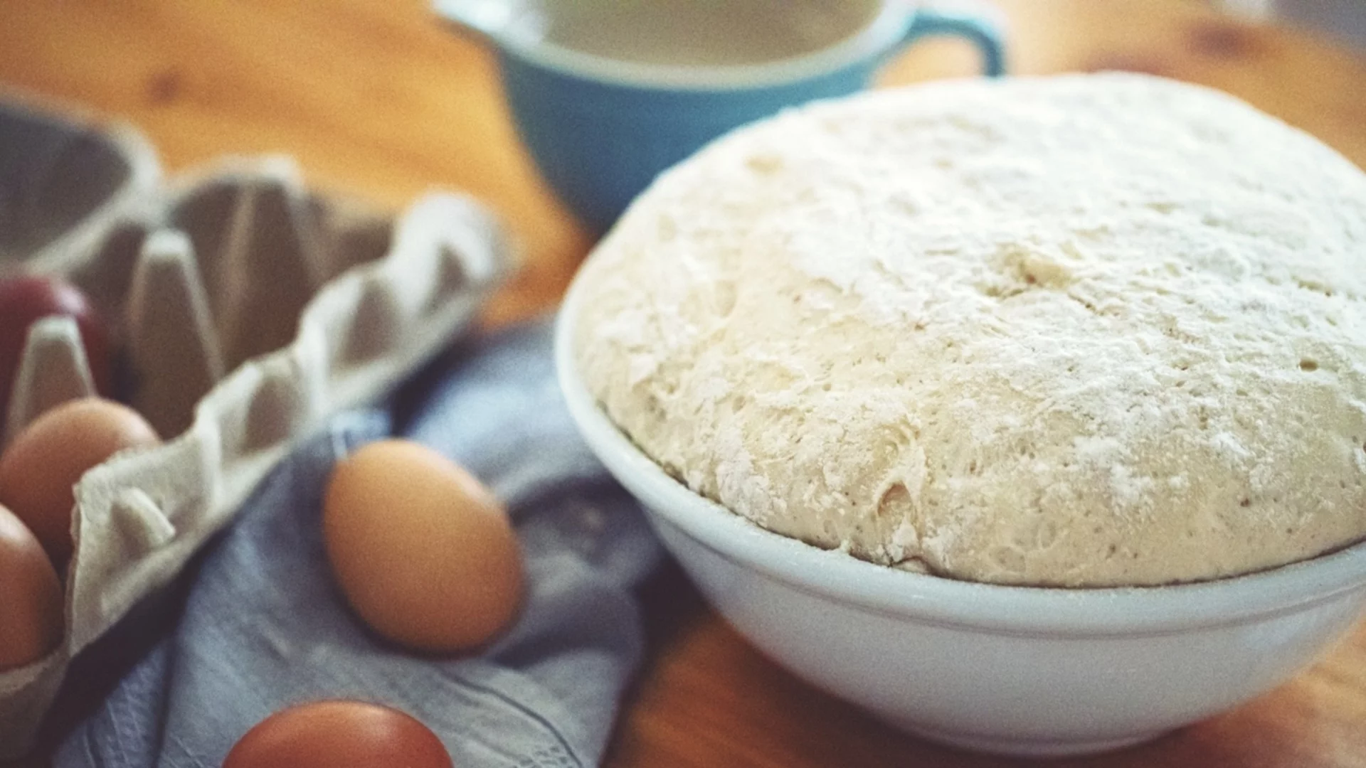 Какво да направим, ако тестото е твърде лепкаво