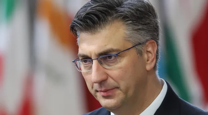 "Трябва да те одерат жив": Балкански министър-председател получи заплашителни съобщения