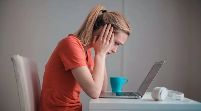 Хороскоп за днес, 8 ноември: Девите ще имат една мечтана събота, а Везните ще работят като за трима 