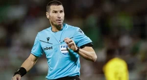 Кабаков със завръщане на века! Призна гол след асистенция с ръка (ВИДЕО)