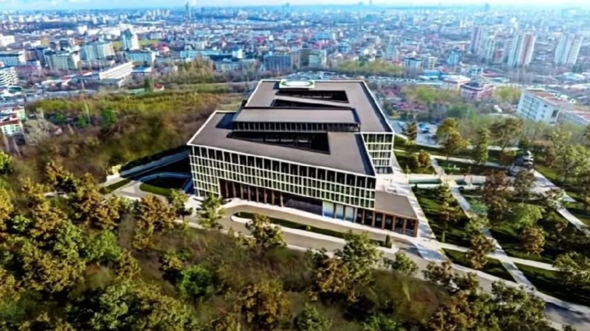 "Детската болница не може да чака": Пациентската организация с призив за възстановяване на диалога