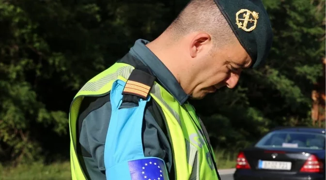 "В колата са били натъпкани 10 мигранти": Директорът на "Гранична полиция" с подробности за инцидента край Бургас 