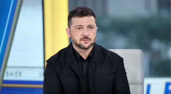 Зеленски: Ще увеличим финансирането за войниците, които участват в най-тежките сражения (ВИДЕО)