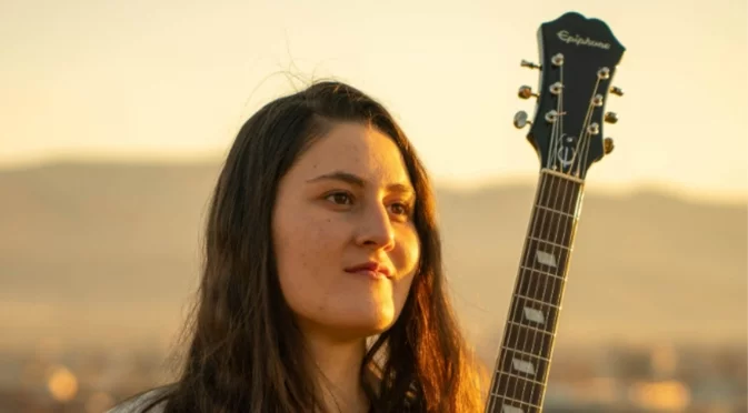 Музиката на Мария Караиванова: Създател и пазител на емоции (ВИДЕА)