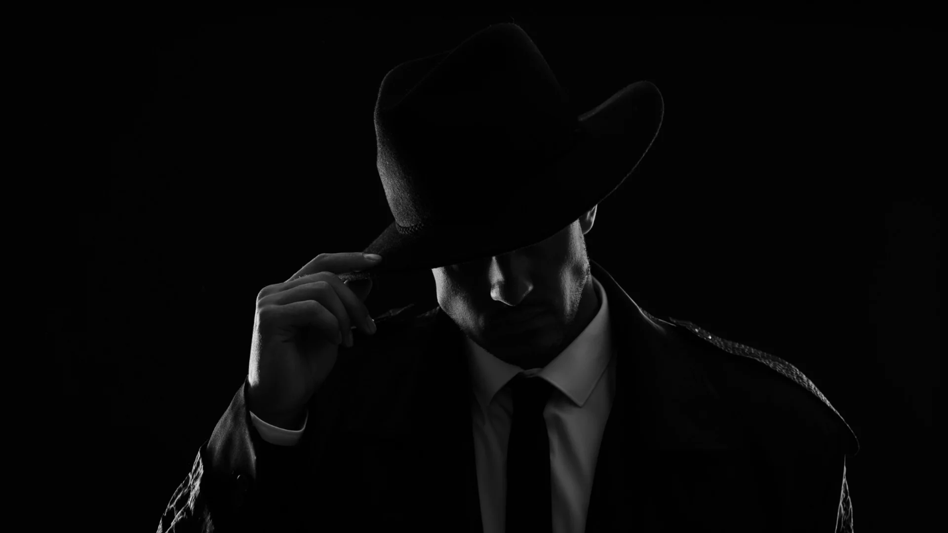 7 години затвор: Осъдиха британец - пишман руски шпионин