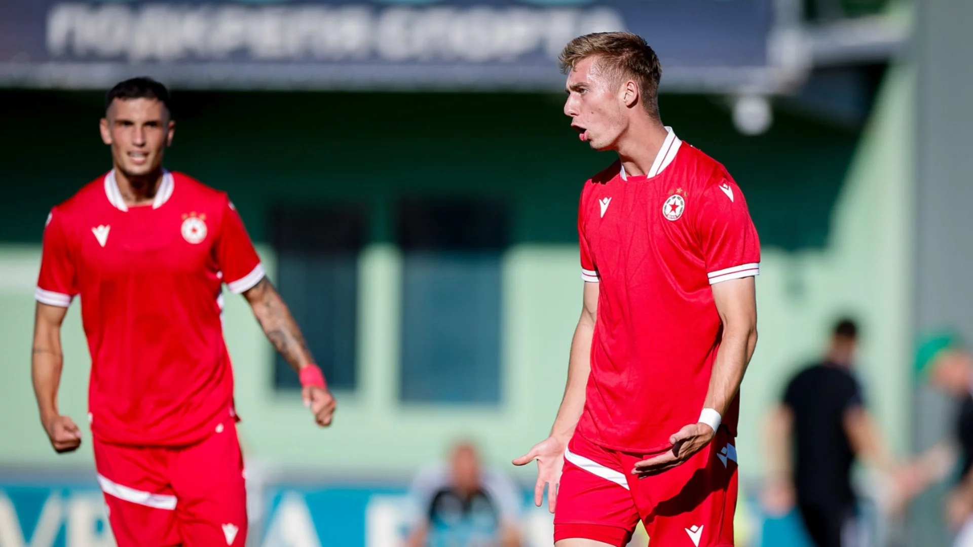 ЦСКА го махна, а той победи "армейците" в дебюта за новия си тим Миньор Перник