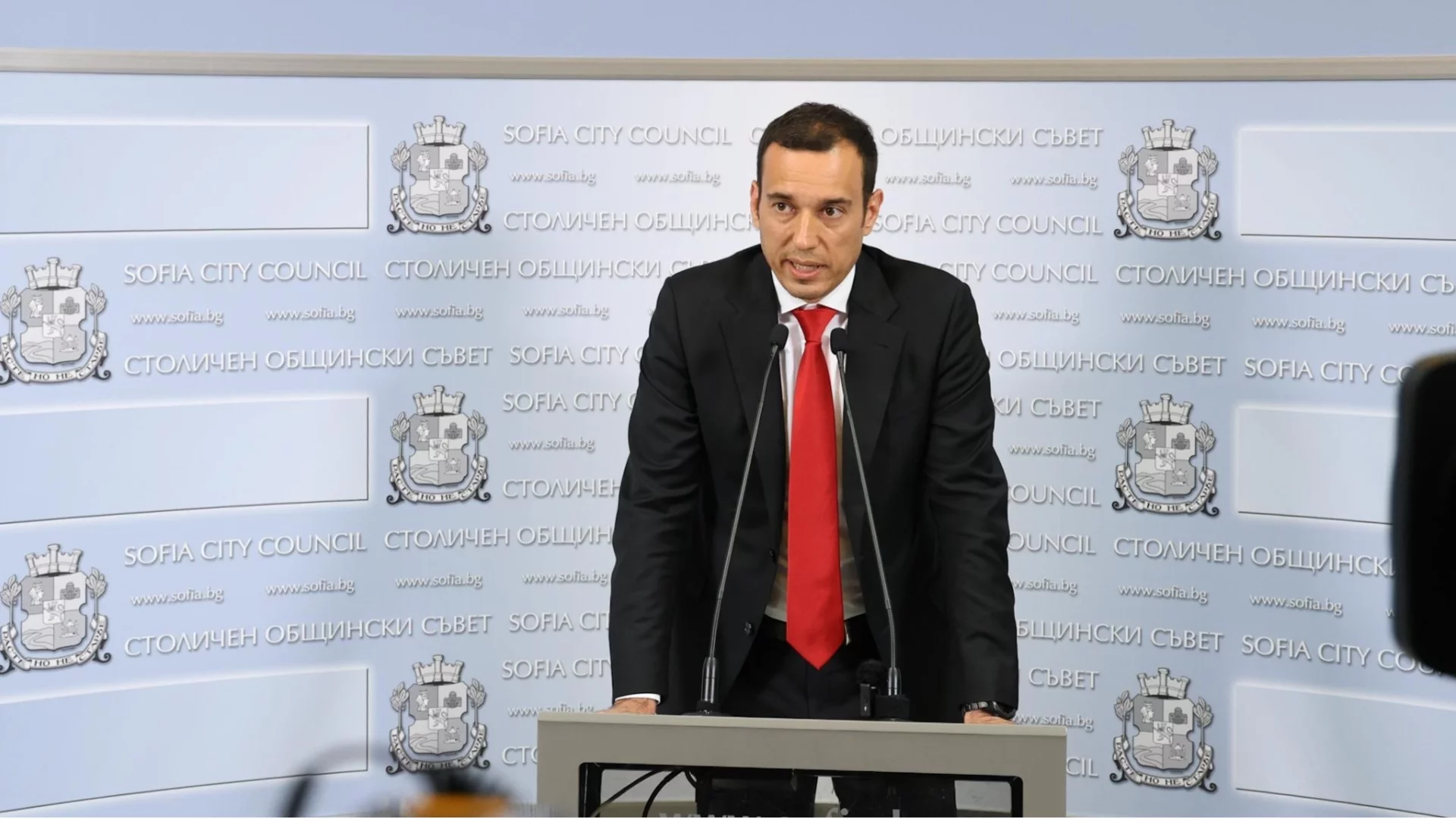 "Бойко, който никога не лъже": Терзиев с контраатака за детската болница и въпрос кой управляваше 20 години София