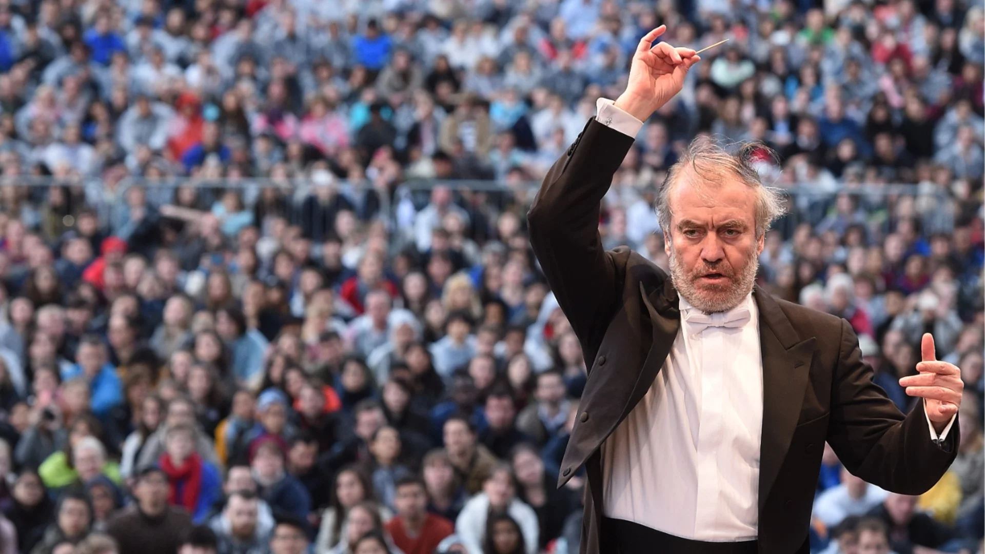 Любимият диригент на Путин загуби делото за земите си в Милано. Собственици на кремълски медии "гният" в разкошни имения в Италия (СНИМКИ)