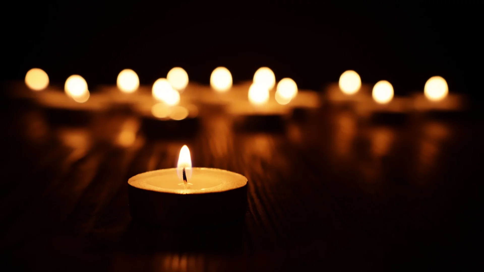 Почина гениален режисьор, създал един от най-обичаните филми за Джеймс Бонд