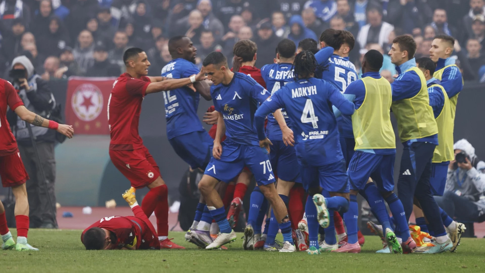 Георги Костадинов отказа да коментира мелето и отсече: Поддадохме се на провокациите!