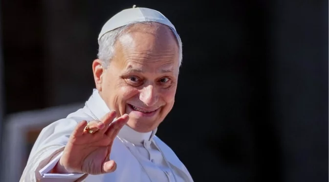 Папата се срещна с Робърт де Ниро (ВИДЕО)