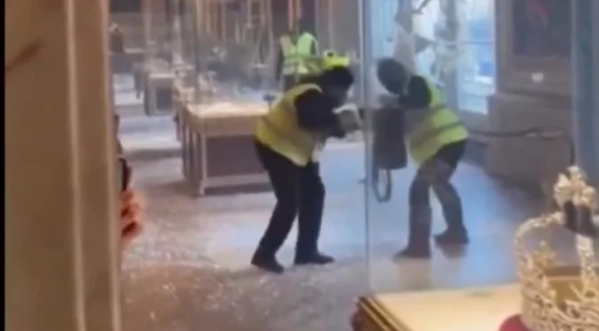 Българската следа в кражбата от Лувъра?