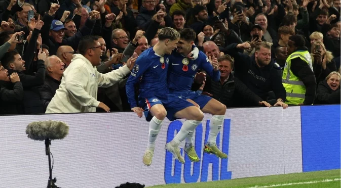 Челси закотви Уулвс на дъното и излезе втори във Висшата лига