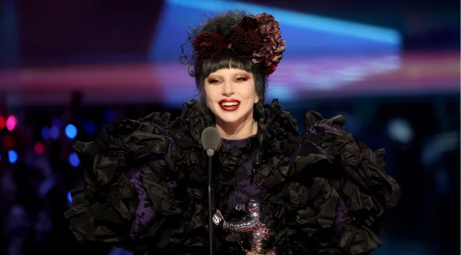 Кендрик Ламар и Лейди Гага първенци по номинации за "Грами"