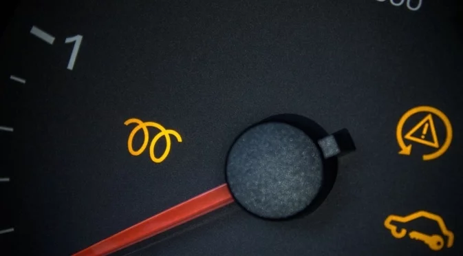 Защо дизеловият двигател трака по-силно от бензиновия?