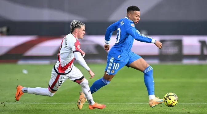 Реал Мадрид забуксува! "Кралете" се издъниха в градско дерби