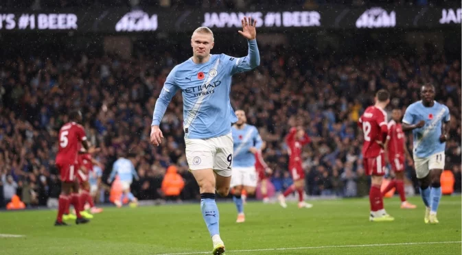 Манчестър Сити приземи Ливърпул с разгром и се доближи до Арсенал на върха във Висшата лига