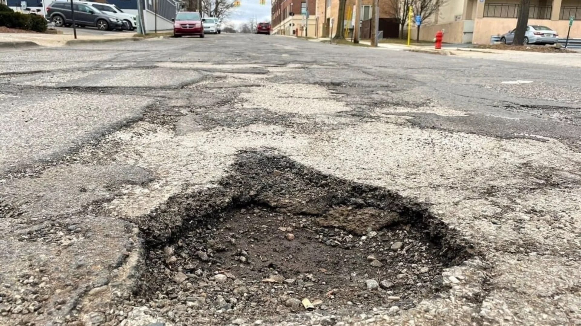 Защо трябва да се пазите от дупки по пътищата