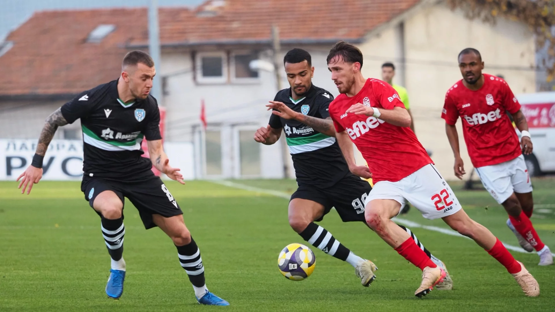 Автогол реши битката между ЦСКА 1948 и Черно море, варненци направиха голяма услуга на Левски