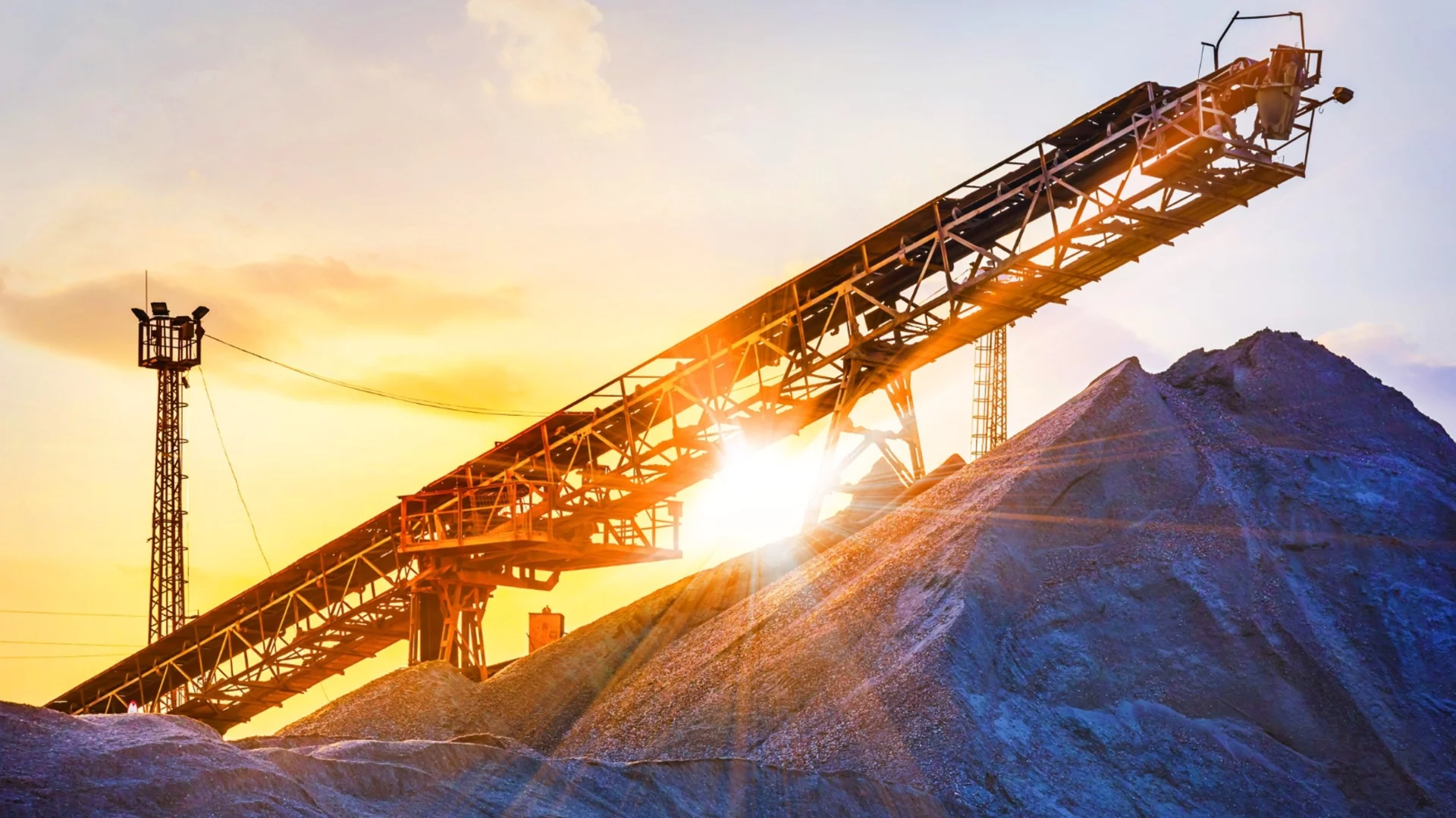 Китай временно спира износа на редки метали към САЩ