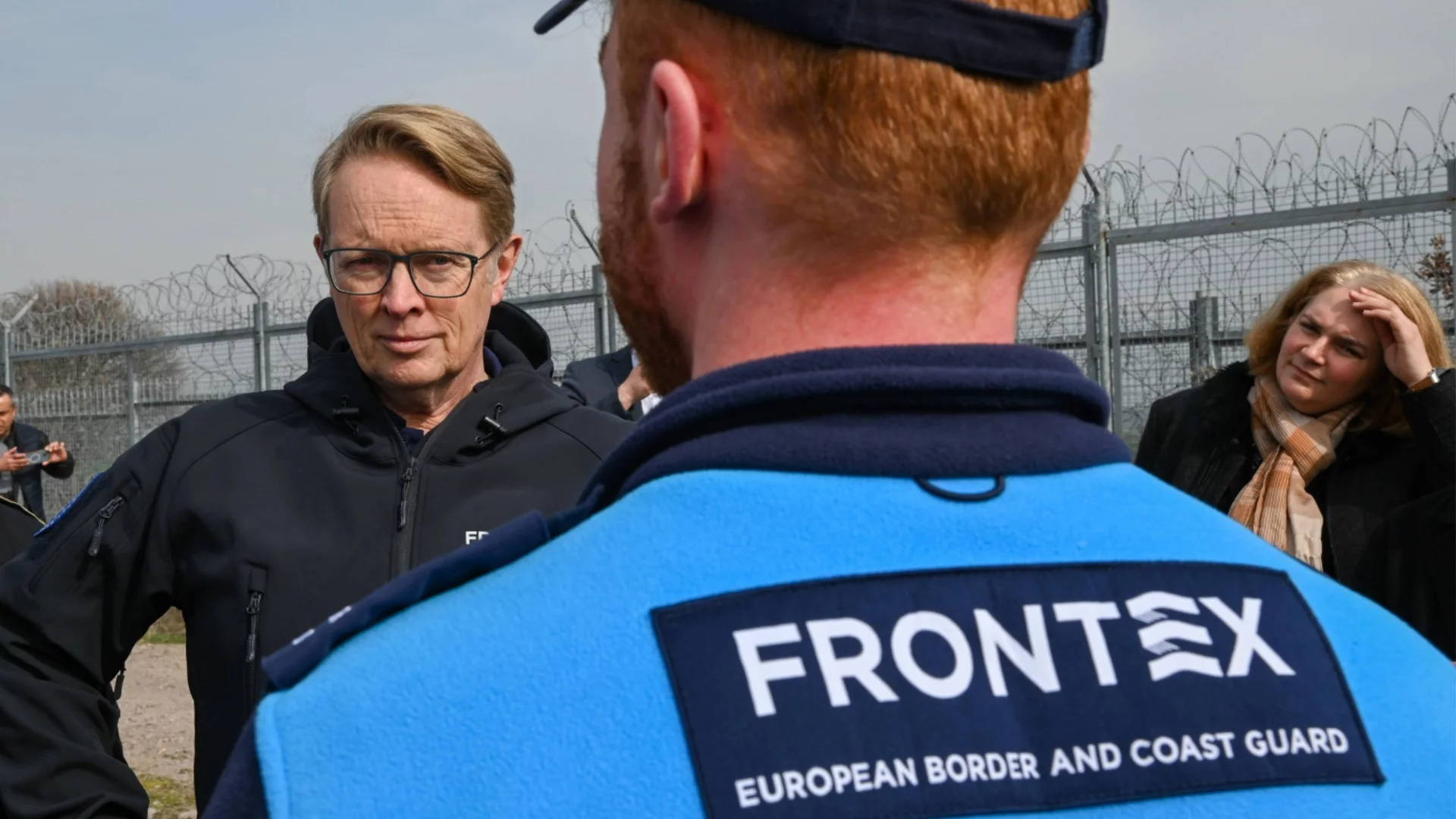 Фронтекс спаси 28 нелегални мигранти